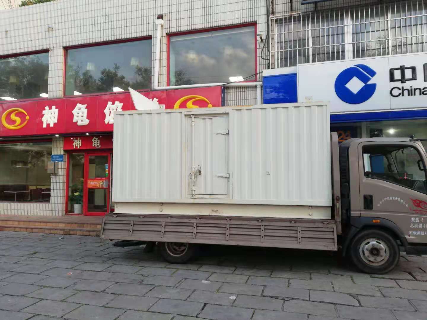 信阳出租发电机-柴油发电机组错误的启动方式