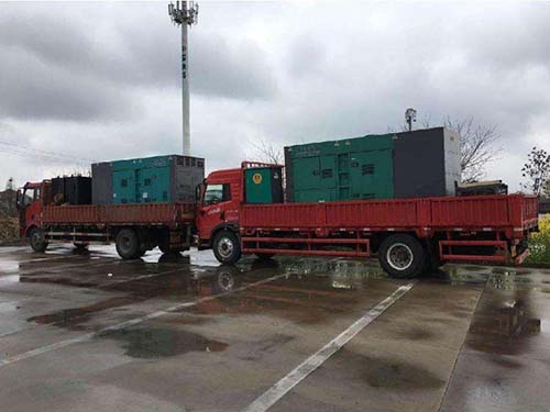 信阳涂抹密封胶后，需要等待多长时间才能安装水冷式机油散热器密封件？